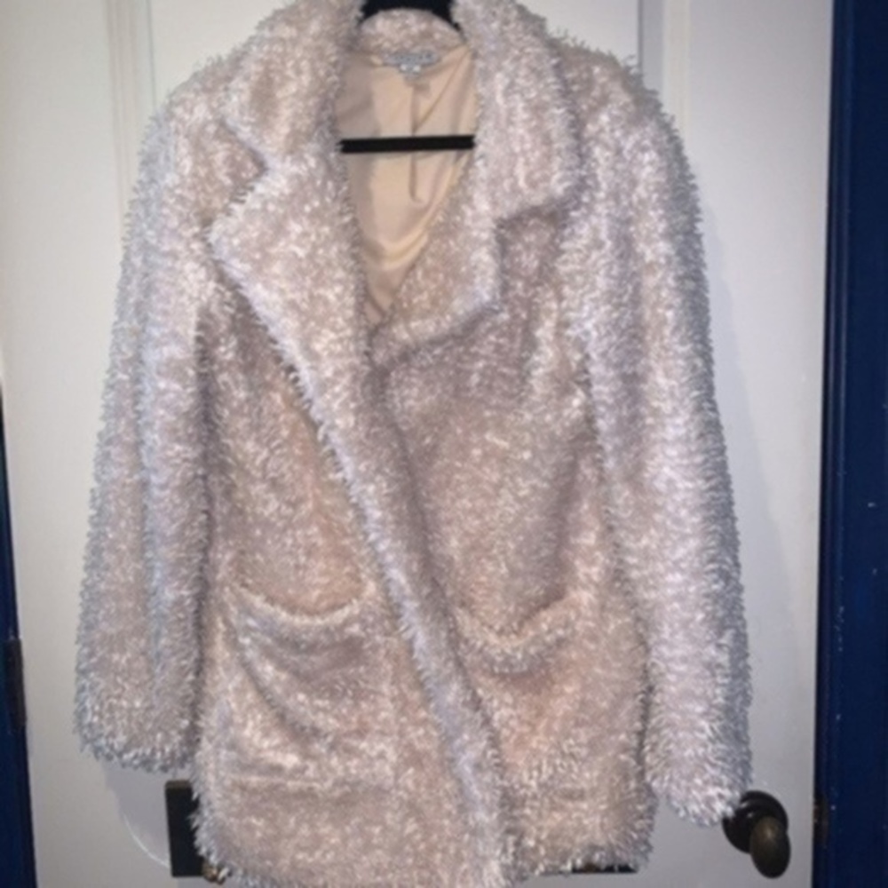 FAVLUX FASHION Fluffy Fuzzy Fur Jacket Beige Cream M​​​​​​​​​​​​​​